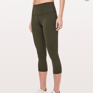 LuLulemon Olive Green Wonder Under Reversible